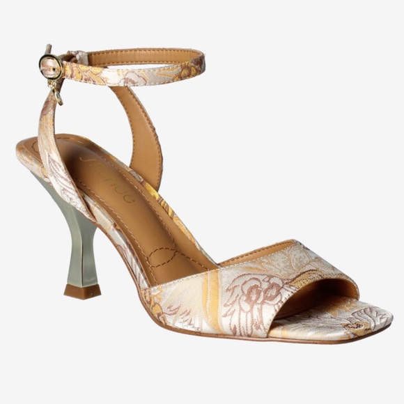 J. RENEE Floral Vaarika Heel in Gold / Taupe - Yellow / White - Picture 8 of 9